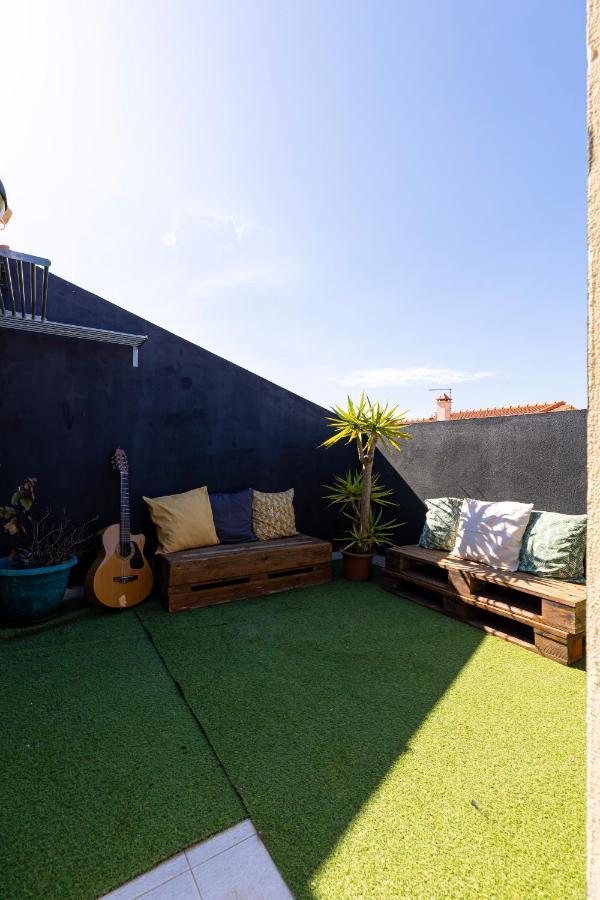 Albergue Pineapple Surf House Atouguia Da Baleia Exterior foto